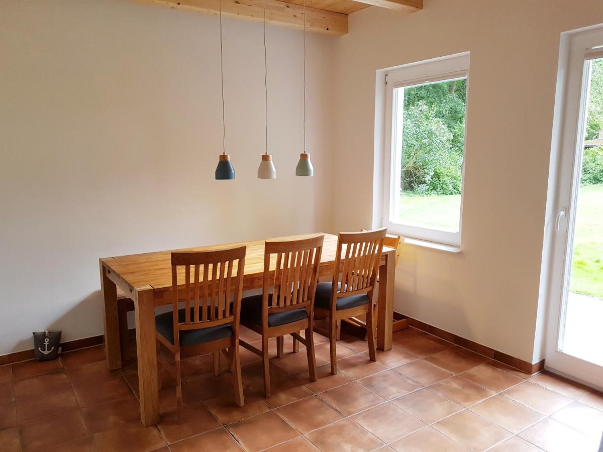 Ferienhaus An Der Nordsee - Familienfreundlich, Gut Ausgestattet & Viel Platz Butjadingen Dış mekan fotoğraf