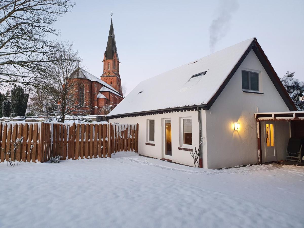 Ferienhaus An Der Nordsee - Familienfreundlich, Gut Ausgestattet & Viel Platz Butjadingen Dış mekan fotoğraf